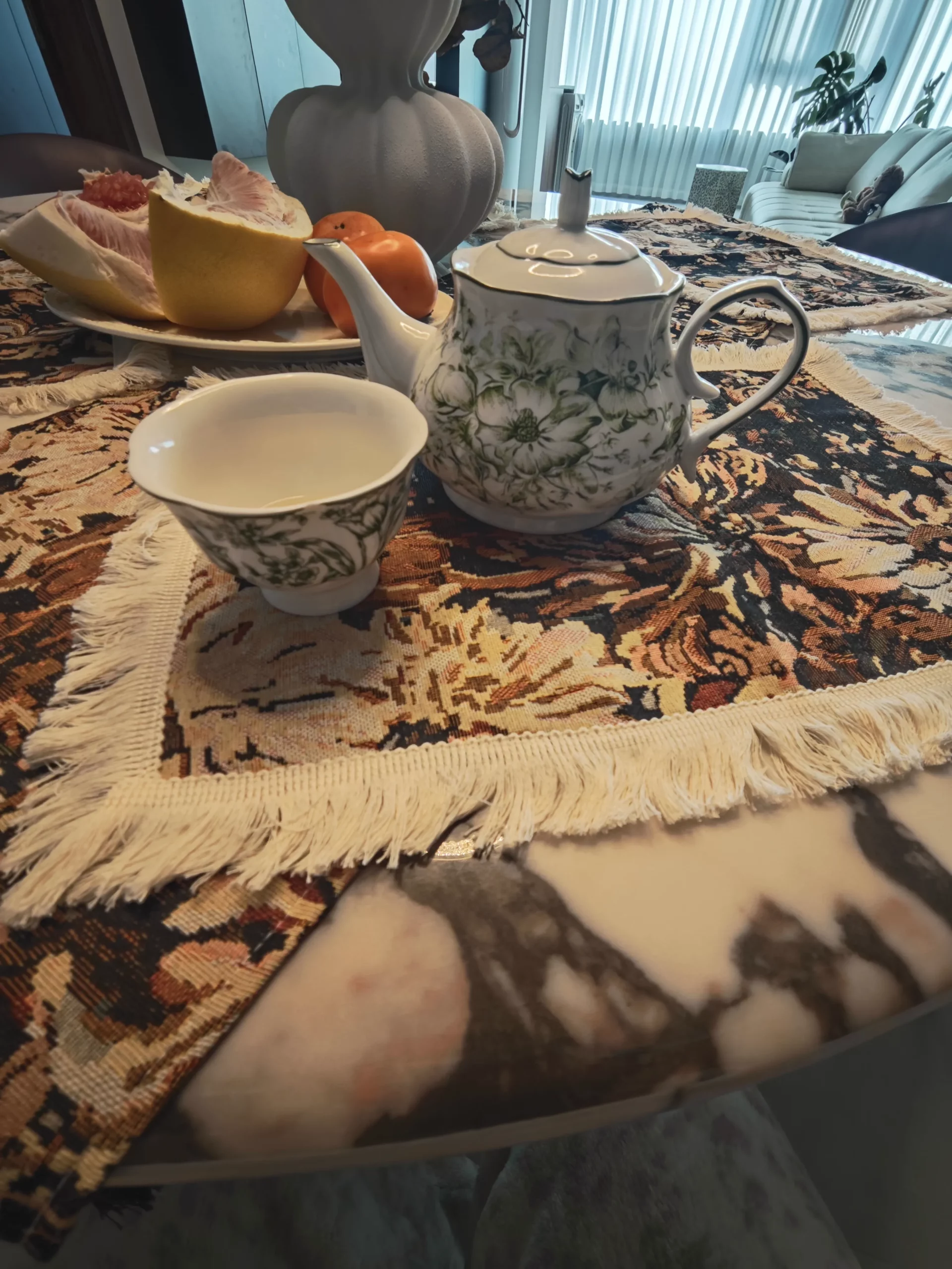 Vintage Floral Tapestry Placemat with Fringe