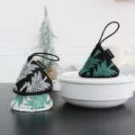 Pine Tree Embroidered Pot Grabber